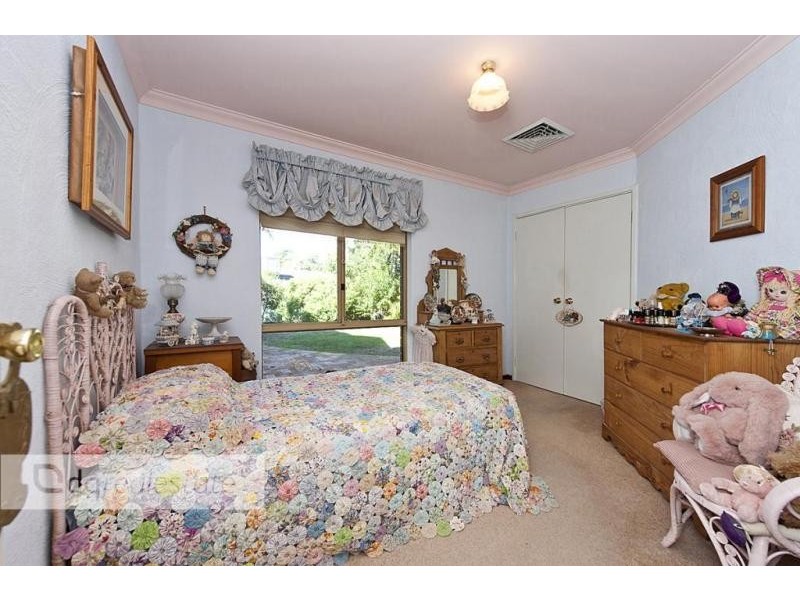 10 Clifftop Court, Edgewater WA 6027