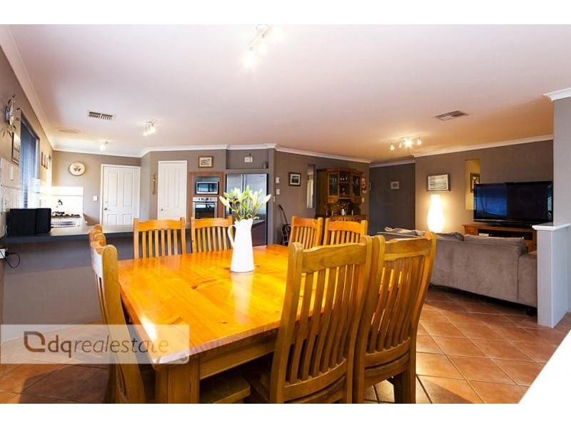 43 Palmerston Crescent, Tapping WA 6065