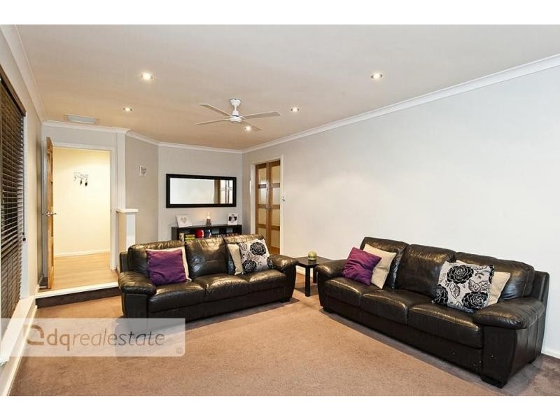 32 Barridale Drive, Kingsley WA 6026