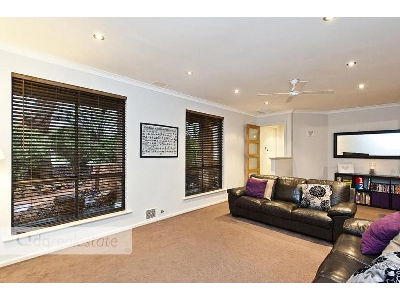 32 Barridale Drive, Kingsley WA 6026