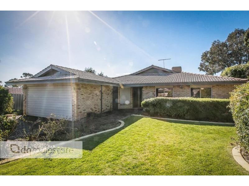 26 Bindoo Rise, Woodvale WA 6026