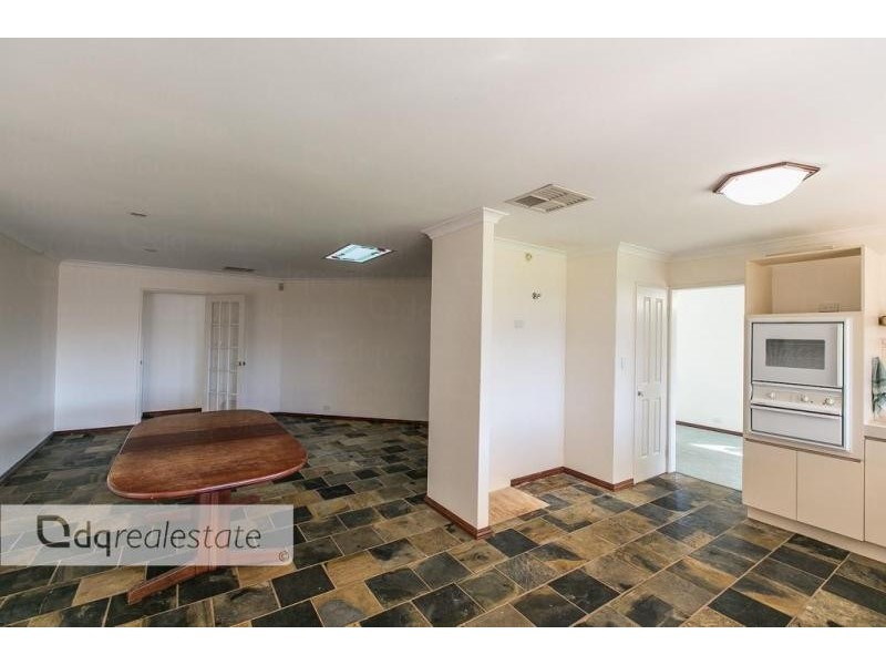 26 Bindoo Rise, Woodvale WA 6026