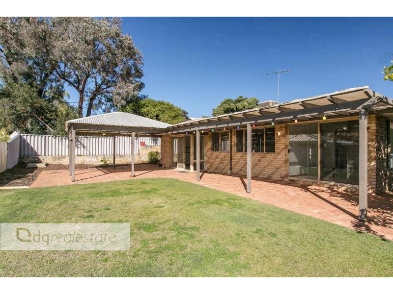 26 Bindoo Rise, Woodvale WA 6026