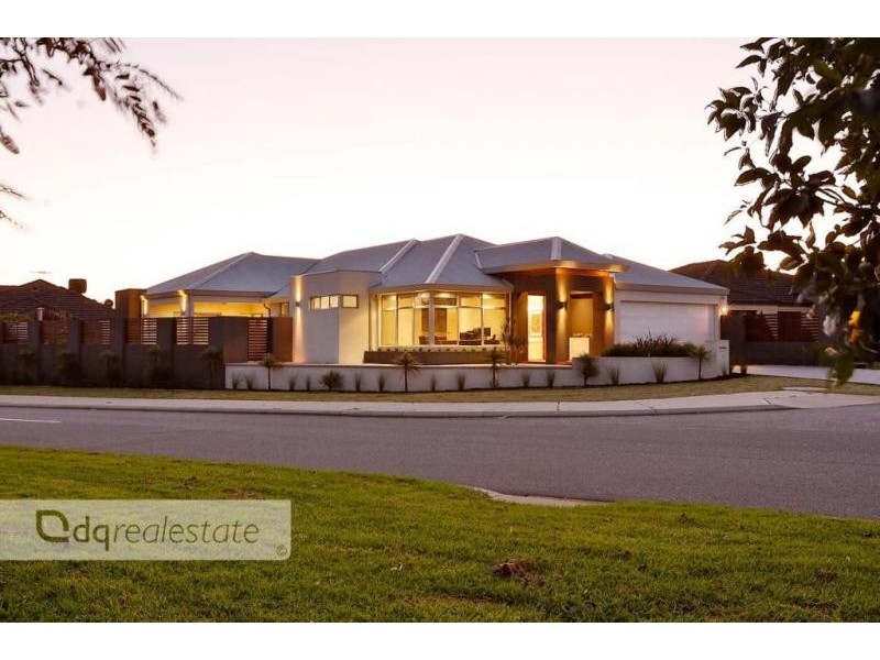 1 Fennell Rise, Darch WA 6065