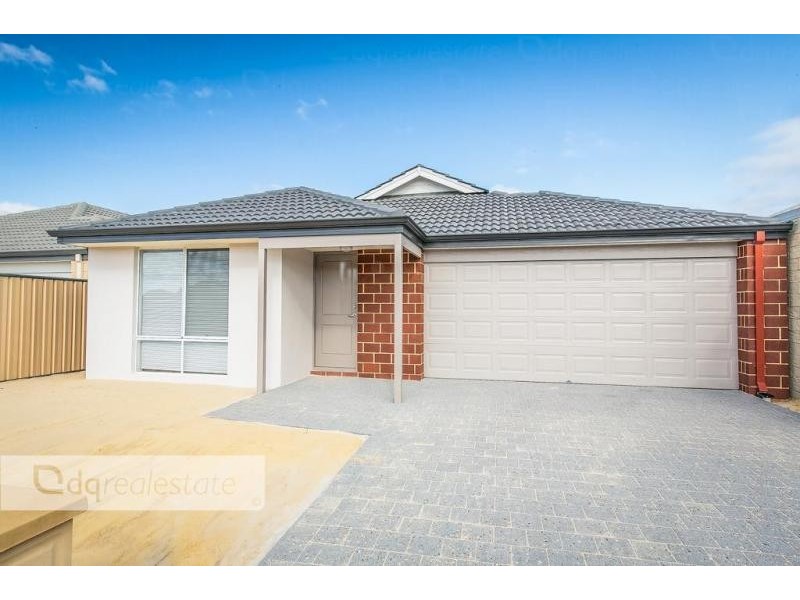 8 Bulburin Parade, Yanchep WA 6035