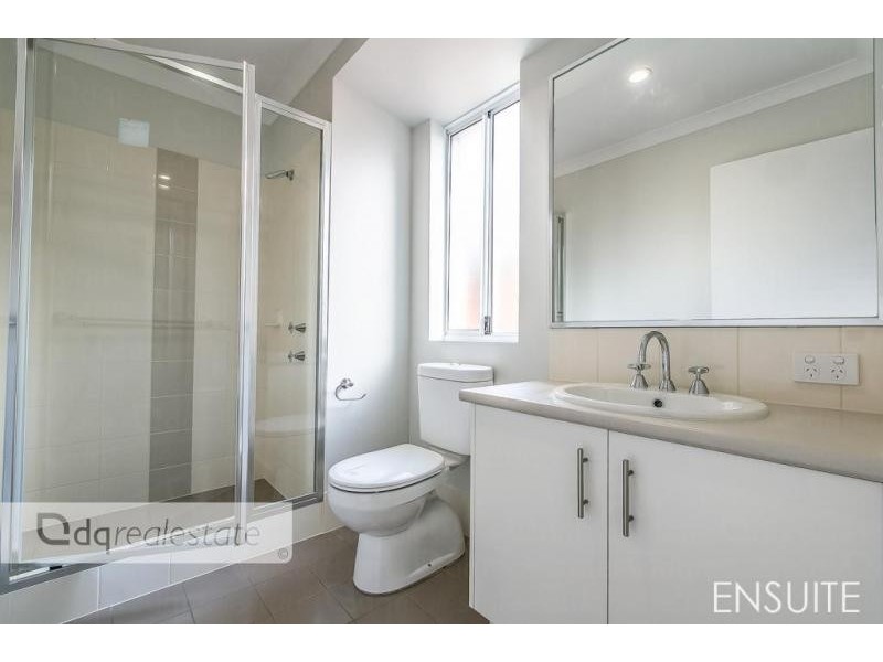 8 Bulburin Parade, Yanchep WA 6035