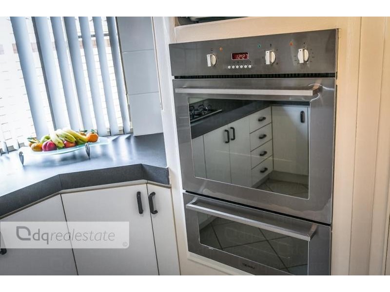 8B Farnell Place, Alexander Heights WA 6064