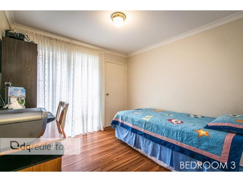 8B Farnell Place, Alexander Heights WA 6064