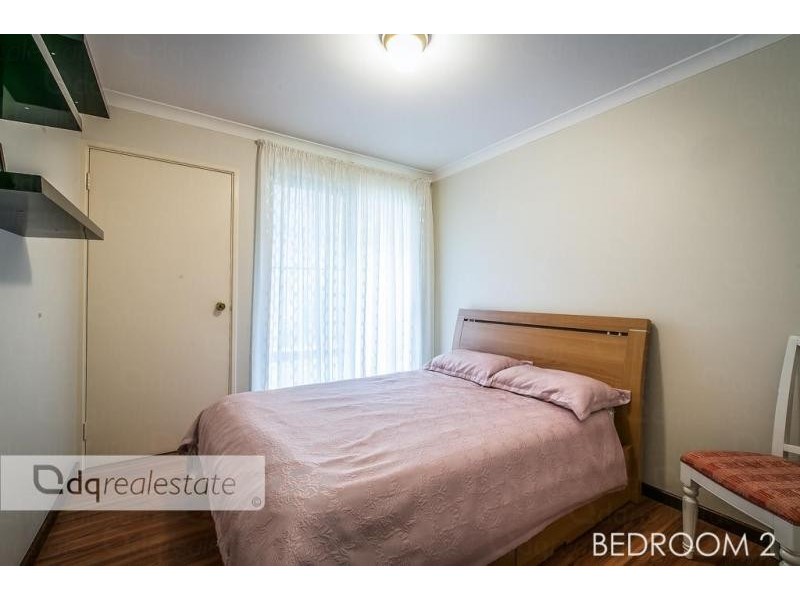 8B Farnell Place, Alexander Heights WA 6064