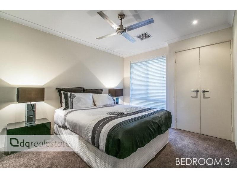 70 Regency Avenue, Madeley WA 6065