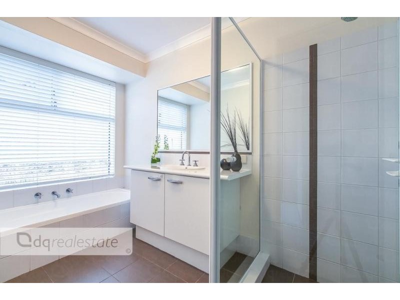 70 Regency Avenue, Madeley WA 6065