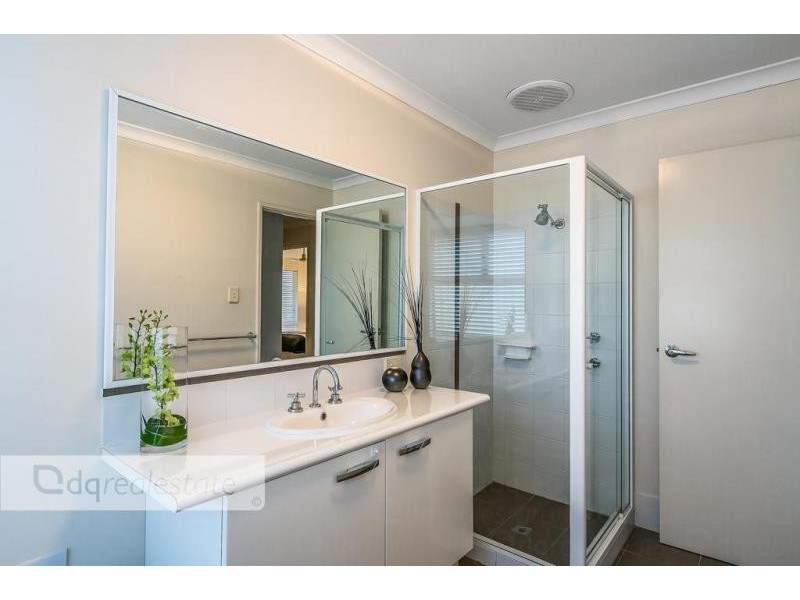 70 Regency Avenue, Madeley WA 6065