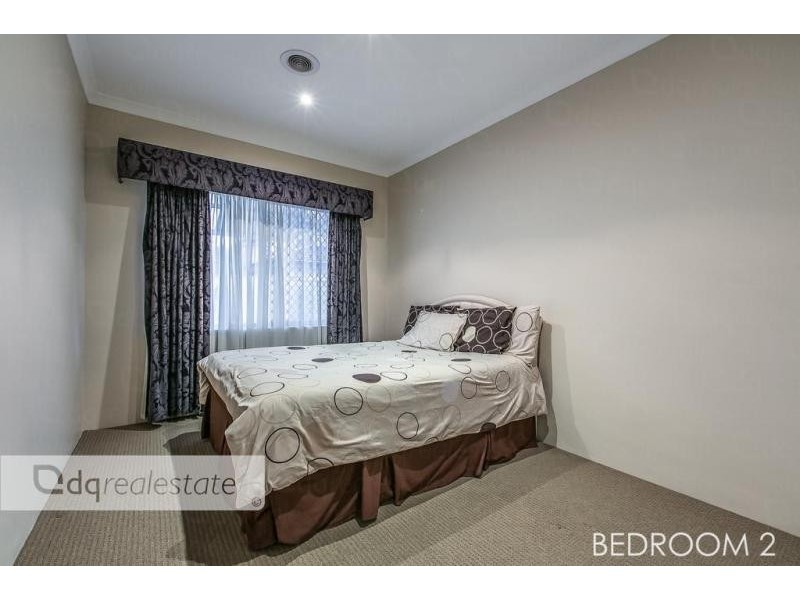 5 Sutton Way, Darch WA 6065