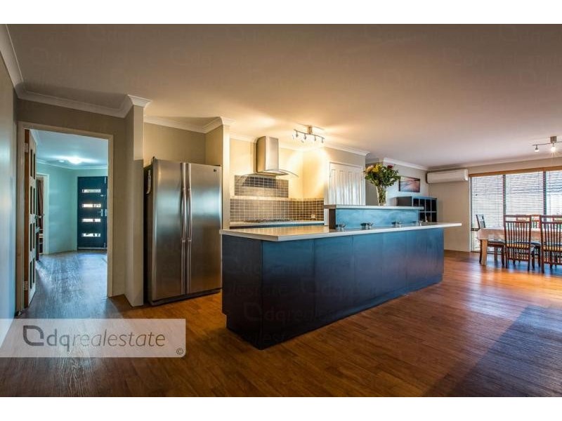 11 Carothers Meander, Tapping WA 6065