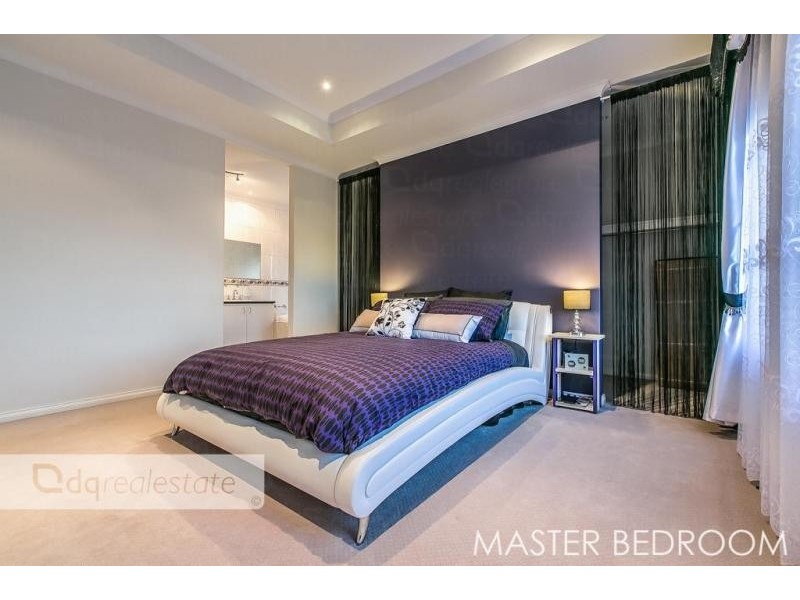 73 Regency Avenue, Madeley WA 6065