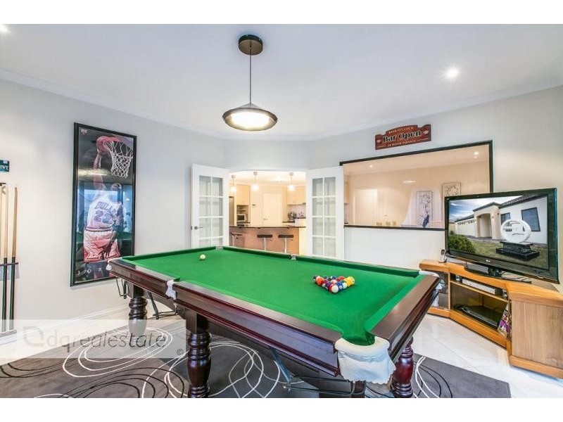 73 Regency Avenue, Madeley WA 6065
