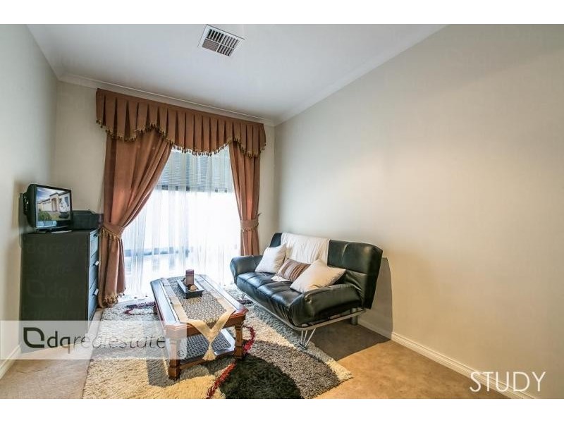 73 Regency Avenue, Madeley WA 6065