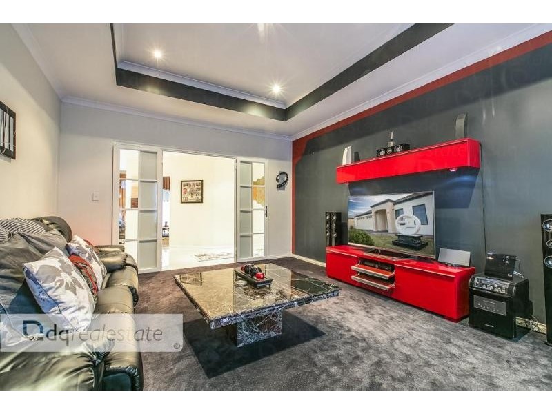 73 Regency Avenue, Madeley WA 6065
