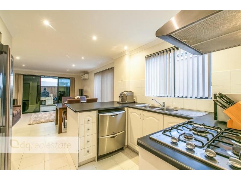 77 Gungurru Avenue, Hocking WA 6065