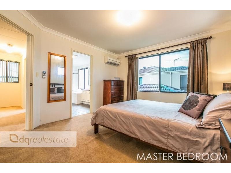 77 Gungurru Avenue, Hocking WA 6065