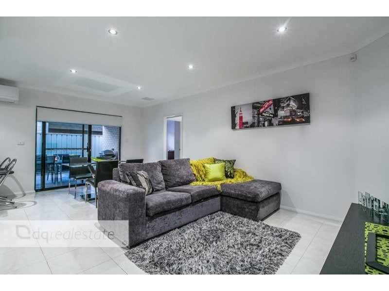 10B Matta Way, Pearsall WA 6065