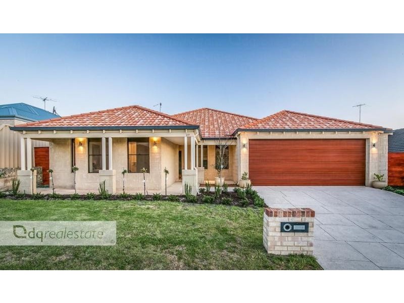 27 Bazille Crescent, Tapping WA 6065