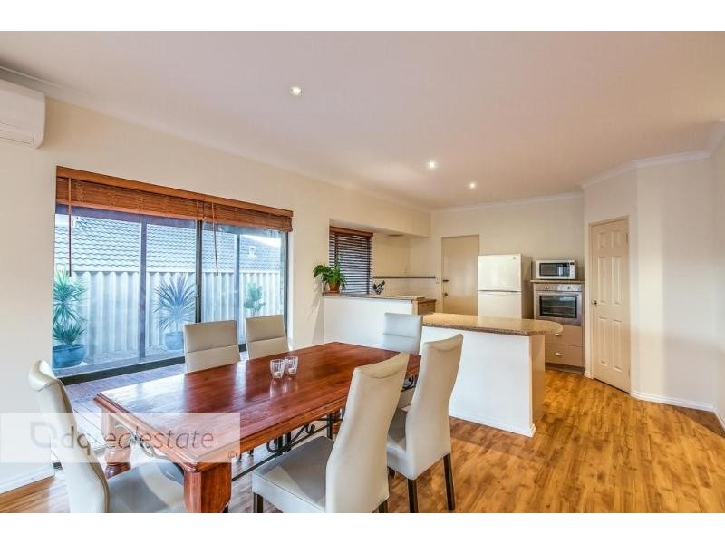 27 Bazille Crescent, Tapping WA 6065