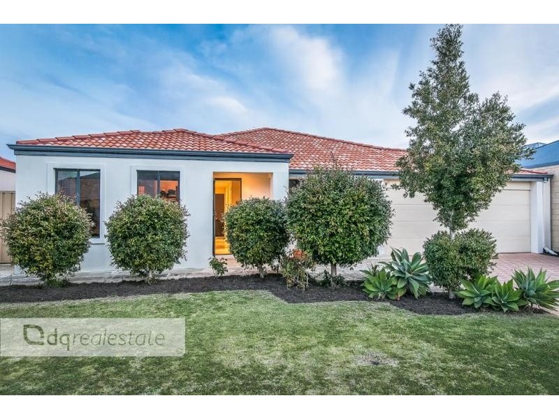 5 Limerick Crescent, Darch WA 6065