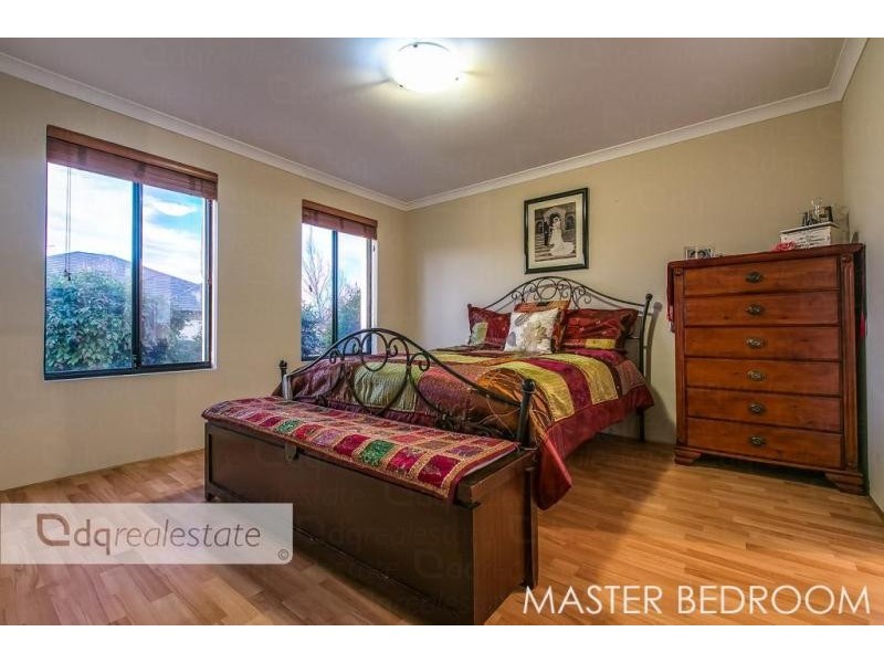 5 Limerick Crescent, Darch WA 6065