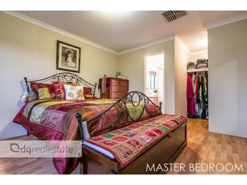 5 Limerick Crescent, Darch WA 6065