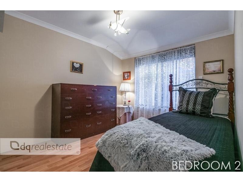 5 Limerick Crescent, Darch WA 6065