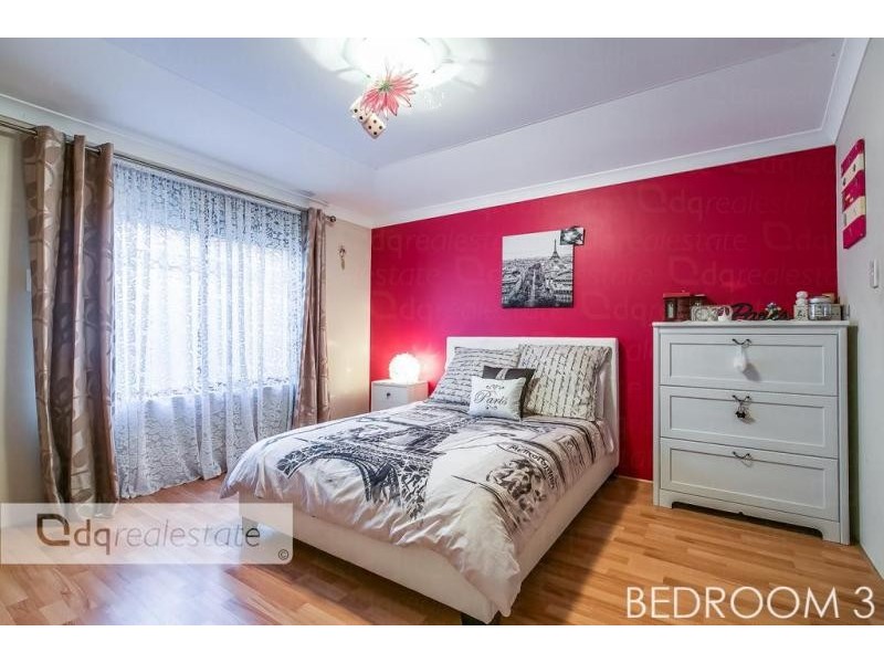 5 Limerick Crescent, Darch WA 6065