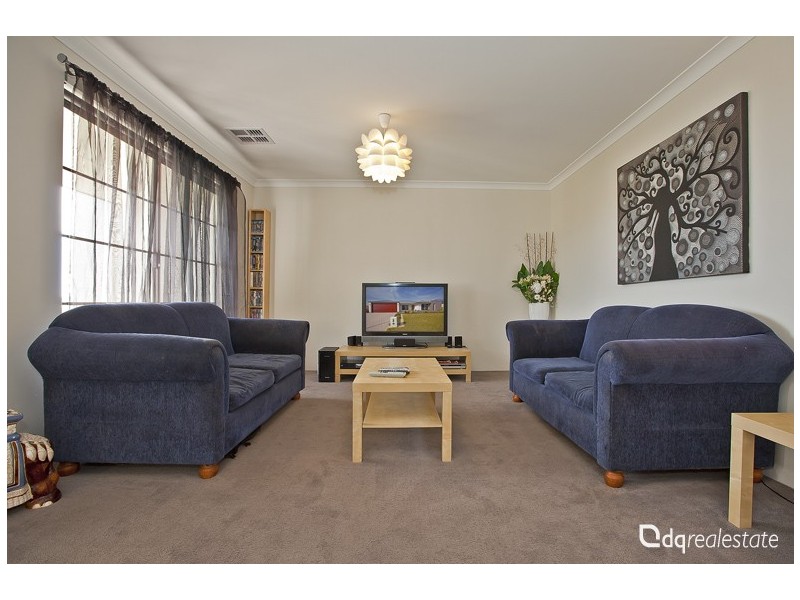 28 Eastman Turn, Tapping WA 6065