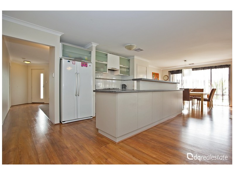 28 Eastman Turn, Tapping WA 6065