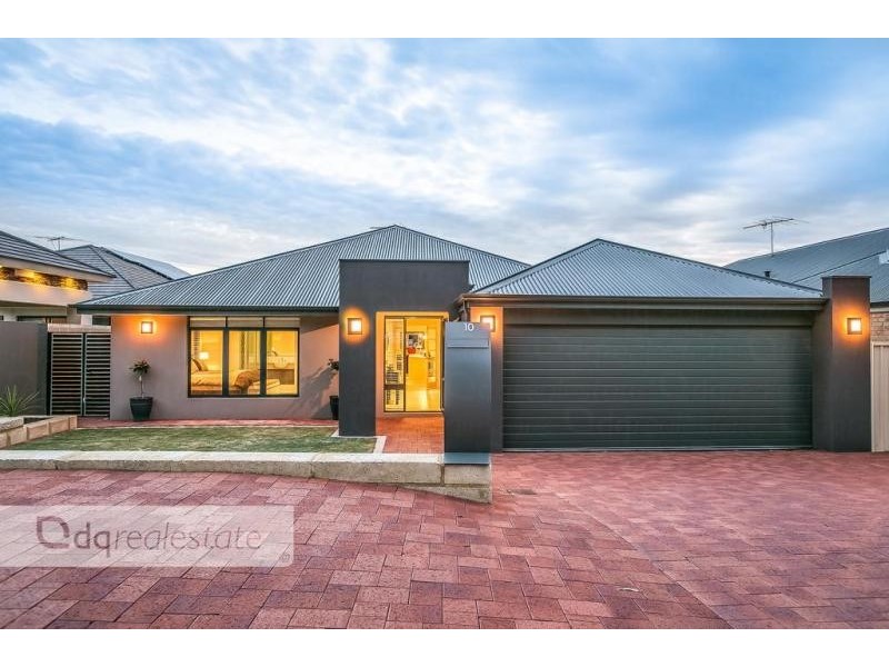10 Susan Road, Madeley WA 6065