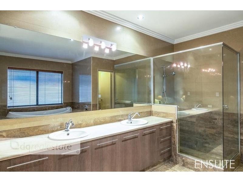 3 Graceland Avenue, Landsdale WA 6065