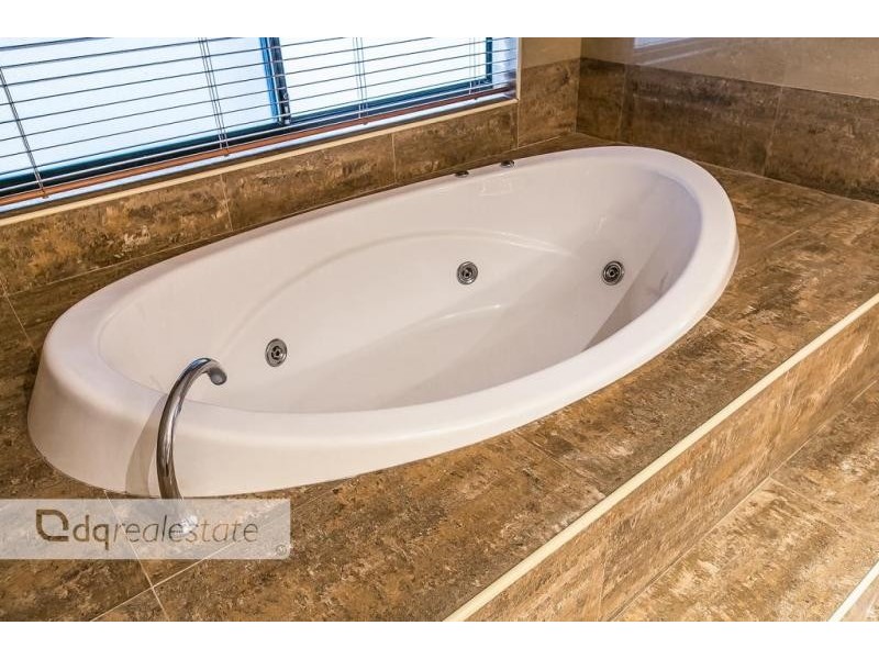 3 Graceland Avenue, Landsdale WA 6065