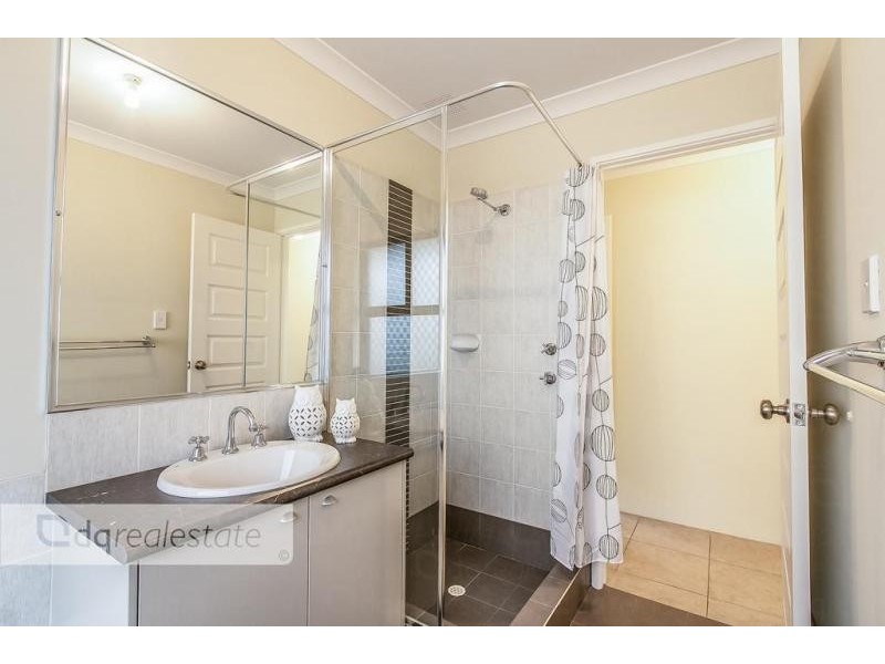 29 Shiraz Boulevard, Pearsall WA 6065