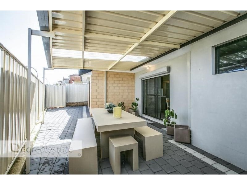 29 Shiraz Boulevard, Pearsall WA 6065