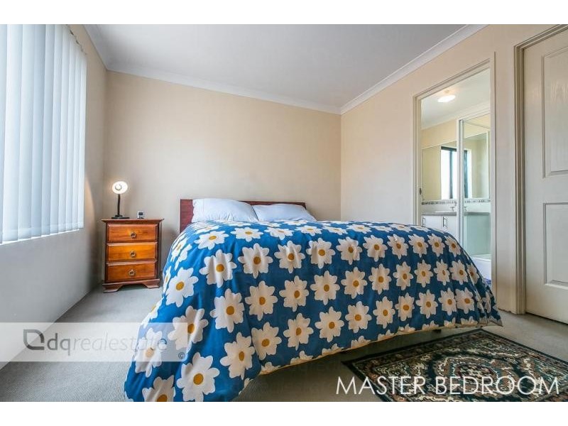 64C Fieldgate Square, Balga WA 6061