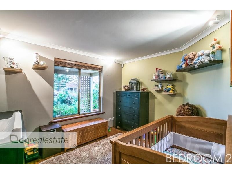 15 Bindoo Rise, Woodvale WA 6026