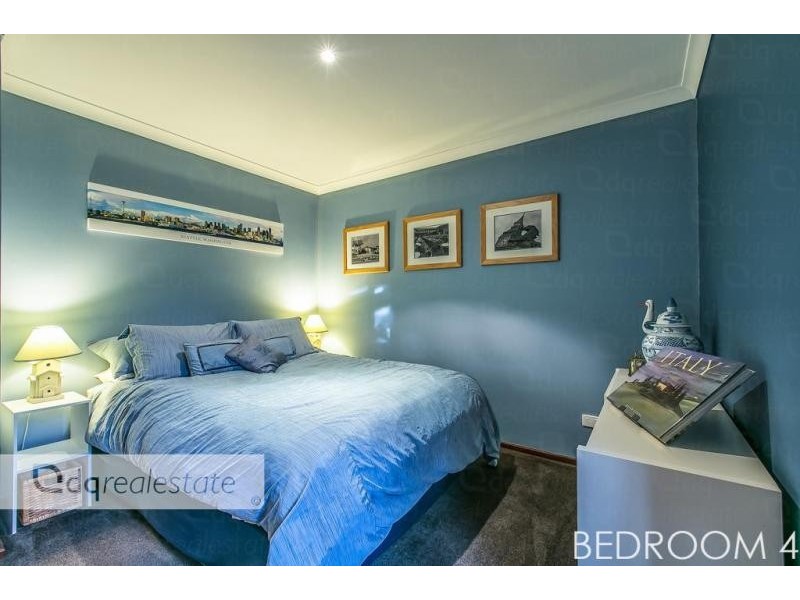 15 Bindoo Rise, Woodvale WA 6026