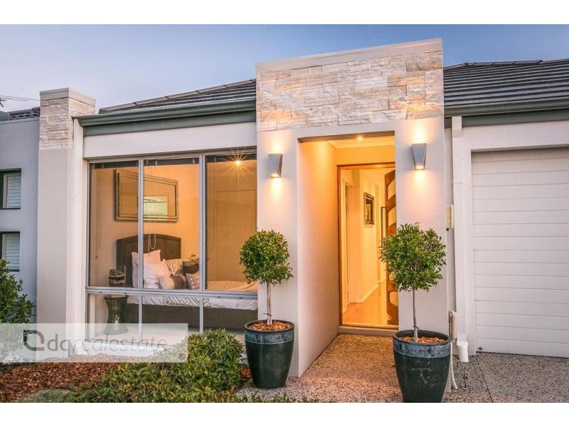 18 Hillsdale Rise, Darch WA 6065