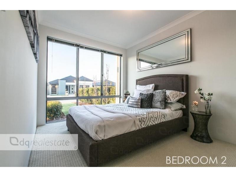 18 Hillsdale Rise, Darch WA 6065