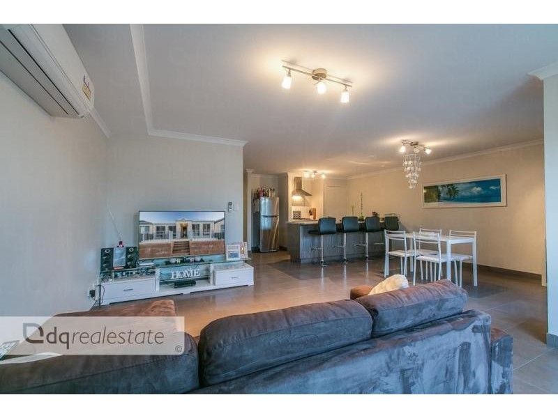 14 Micrantha Way, Banksia Grove WA 6031