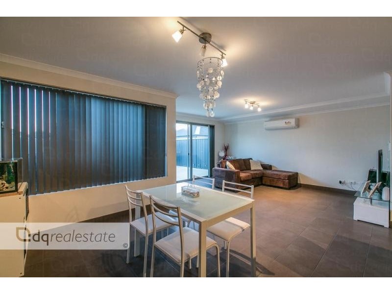 14 Micrantha Way, Banksia Grove WA 6031