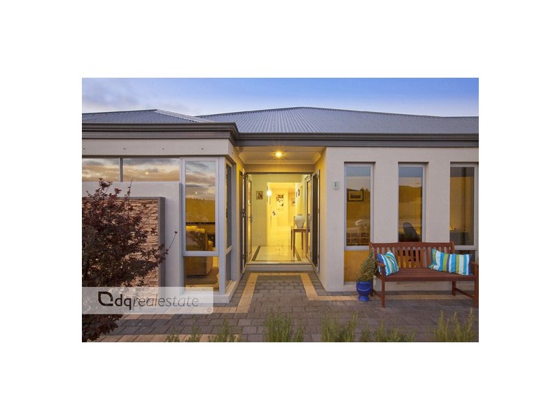 1 Fermoy Link, Darch WA 6065