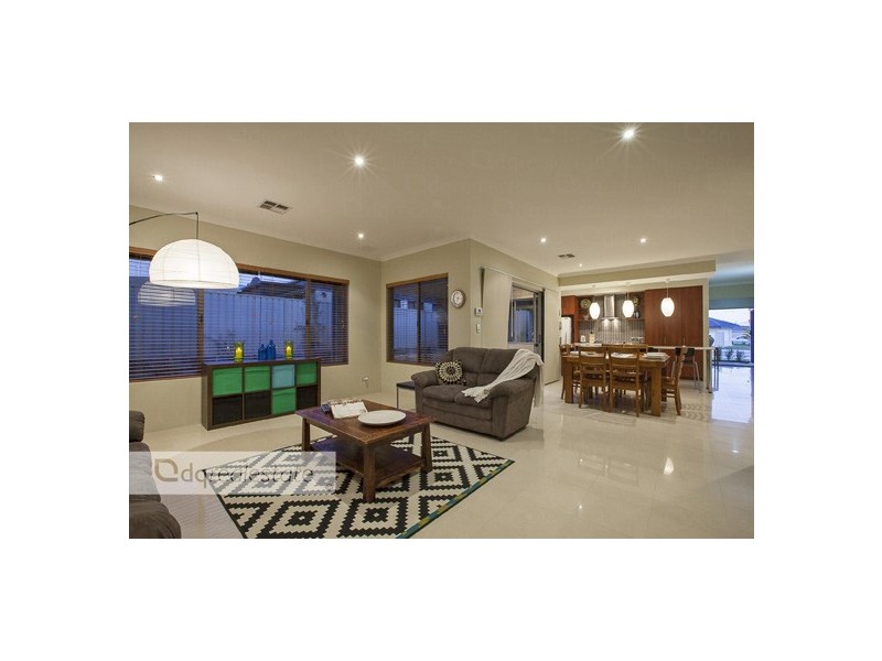 1 Fermoy Link, Darch WA 6065