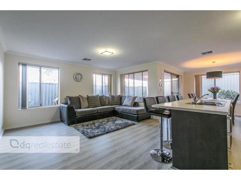 46 Alhambra Parkway, Landsdale WA 6065