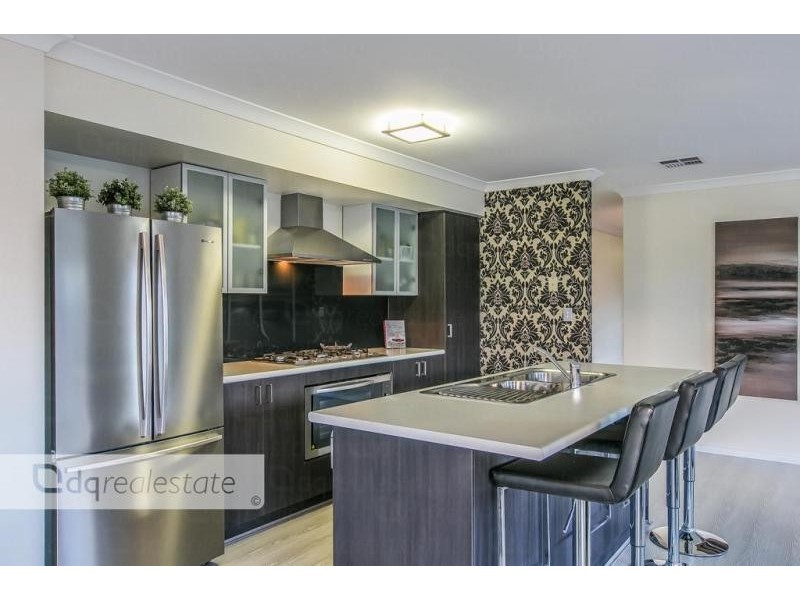 46 Alhambra Parkway, Landsdale WA 6065